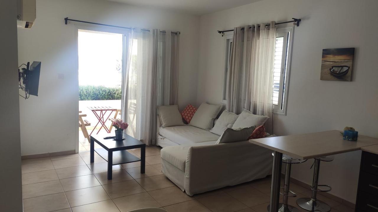 Cosy Apartment In A Luxury Resort パラリムニ エクステリア 写真