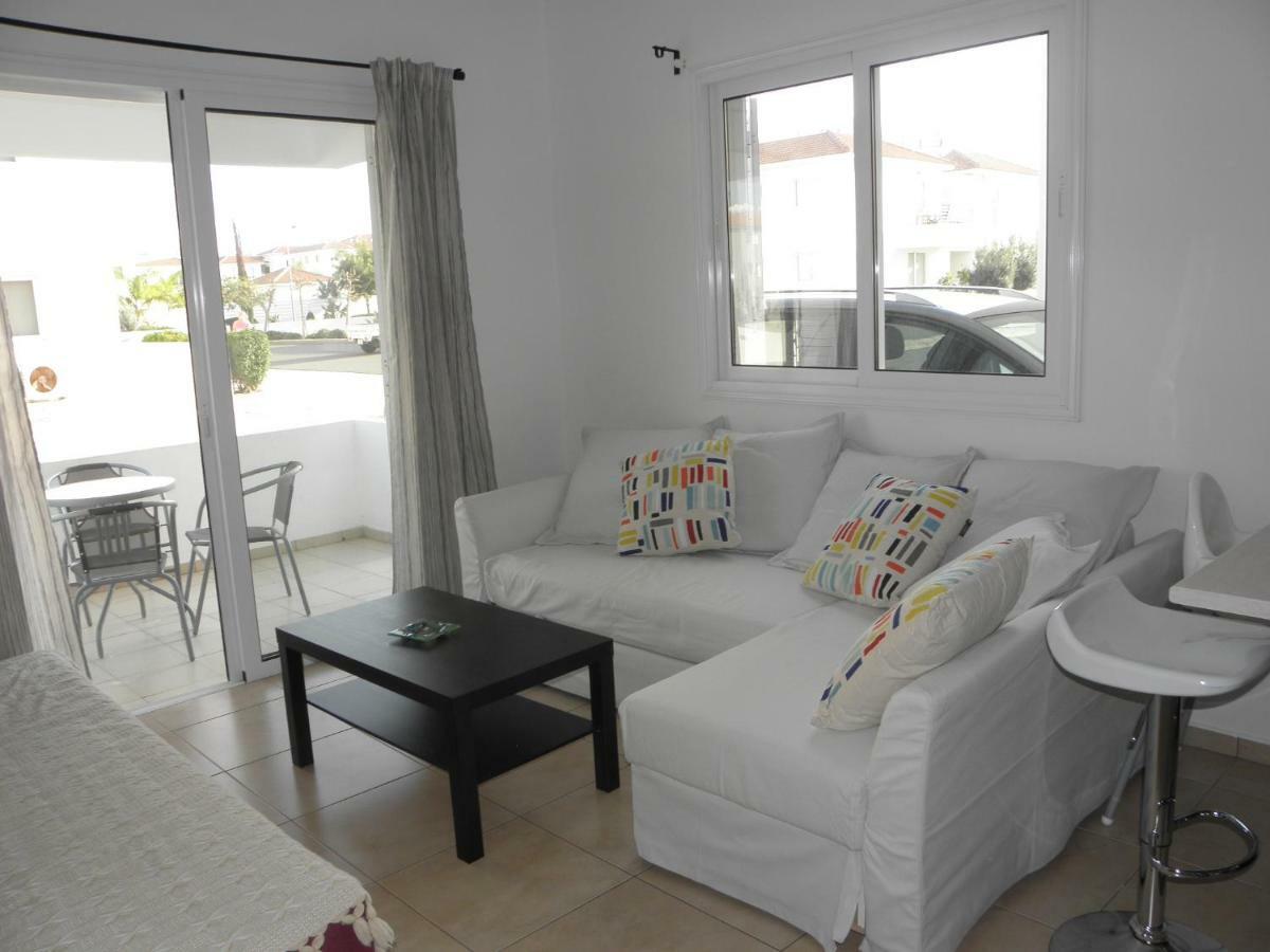Cosy Apartment In A Luxury Resort パラリムニ エクステリア 写真
